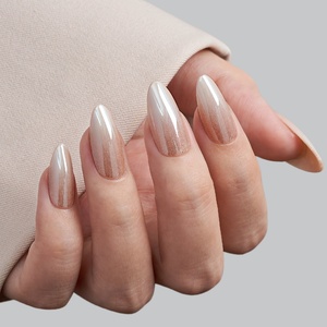 Uñas Postizas de Lujo con Diseño Dorado 3D, Uñas de Gel Suave de Alta Calidad al por Mayor, Forma Almendrada Mediana, Marca Privada, Uñas Postizas para San Valentín - Product Image 2