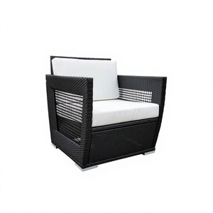 Juego de Sofás de Mimbre de Lujo para Exteriores con Cojines Blancos, Muebles de Jardín de Ratán PE Negro, Juego de 4 Plazas para Patio con Mesa de Vidrio - Product Image 5