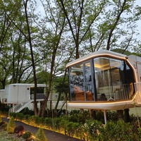 Maison Modulaire Préfabriquée Mobile de Luxe Moderne à Énergie Solaire, 3-4 Chambres, Type Capsule Spatiale, avec Installation