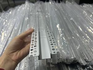 Perfil <span class=keywords><strong>de</strong></span> aluminio LED empotrado en el techo, carcasa delgada para luz lineal, para decoración <span class=keywords><strong>de</strong></span> placas <span class=keywords><strong>de</strong></span> yeso. - Product Image 4