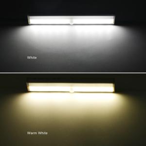 Luz LED con <span class=keywords><strong>Sensor</strong></span> <span class=keywords><strong>de</strong></span> <span class=keywords><strong>Movimiento</strong></span> PIR <span class=keywords><strong>de</strong></span> 6 LED, Lámpara para Armario, Guardarropa, Cama, Luz Nocturna LED Debajo del Gabinete para Armario, Escaleras, Cocina - Product Image 2