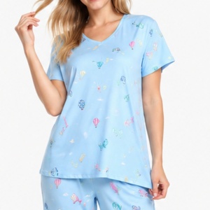 Completo pigiama da donna taglie forti in modal stampato, due pezzi, a maniche corte, con elastico in vita, in maglia - Collezione Hot Sale - Product Image 1
