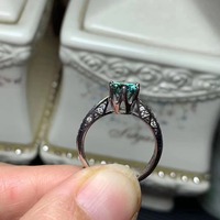 Bague en Moissanite verte de 1carat en argent sterling 925 de style vintage étanche certifiée classique CMA vente en gros
