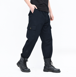 DFP0233 Pantalon d'entraînement pour hommes, couleur noire, personnalisable, avec 6 grandes poches, pantalon tactique décontracté pour hommes, uniforme de combat multi-poches - Product Image 3