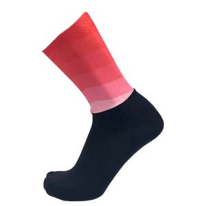 2023 Solid Semua Alasan Pria dan Wanita Manset Silikon Anti Slip OEM Jalan Bersepeda Kaus Kaki Bernapas Kru Bersepeda Menjalankan Kaus Kaki Olahraga - Product Image 5