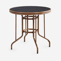 Ensemble de salle à manger d'extérieur pas cher, moderne, en alliage d'aluminium, table et chaises pour villa, hôtel, jardin et complexes hôteliers