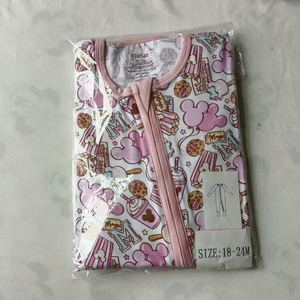 すぐに発送できる竹製ベビー用ジッパースリーパー、キャラクター柄の西洋風幼児用竹製パジャマ、ミステリーボックス - Product Image 4