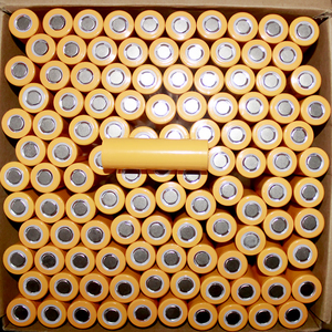Su misura 3.7v 5000mah 1200mAh Flat Top 21700 batterie agli ioni di litio ad alta capacità ricaricabile agli ioni di litio - Product Image 4