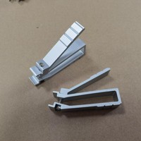 Outil d'insertion/d'élimination de boulons à cage en aluminium Enyoo OEM pour racks de serveurs et armoires réseau de 19/10 pouces