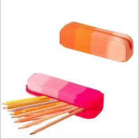 Chine Vente en gros Sac cosmétique à fermeture éclair personnalisé Candy Rainbow Pochette en caoutchouc de silicone souple pour stylo Trousse à crayons colorée pour filles et enfants