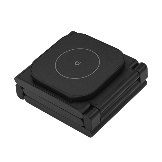 2026 New Design OEM Logo 3 Fold Pocket Size Best Travel Mate 15W Fast Charging 3 in 1 Magnetic Wireless Charger