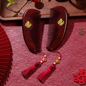 Nuovo pettine in legno con denti stretti che trasportano regali artigianali in legno - Product Image 2