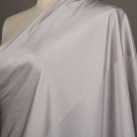 Tissu en mousseline de polyester imprimé et tissé, teint en fil, pour acheteurs musulmans de Malaisie et d'Indonésie, antistatique, respirant, 98 g/m²