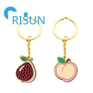 Venta al por mayor higo fruta llavero logotipo personalizado piña kiwi <span class=keywords><strong>Granada</strong></span> limón melocotón llaveros suave esmalte duro llavero - Product Image 4