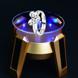 แหวนผู้หญิงเงินแท้ 925 รูปหัวใจประดับโบว์ ประดับเพชรซิคอน คลาสสิก เหมาะสำหรับวันวาเลนไทน์และงานแต่งงาน - Product Image 3