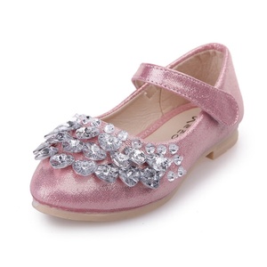 <span class=keywords><strong>Scarpe</strong></span> <span class=keywords><strong>da</strong></span> Principessa con Cristalli per Bambine, Ballerine Eleganti, <span class=keywords><strong>Scarpe</strong></span> in Pelle alla Moda per Feste e Matrimoni - Product Image 4