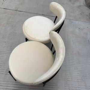 Chaise de mariage noire, nouvelle conception, durable, à prix avantageux, en promotion - Product Image 5
