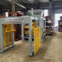 Machine à blocs de béton hydraulique QT4-15 pour la production de blocs creux