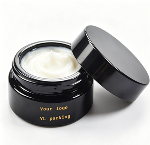 Tarro Cosmético de Vidrio Negro con Logotipo Personalizado, Sello Dorado y Tapa de Aluminio para Crema de Ojos - Product Image 3