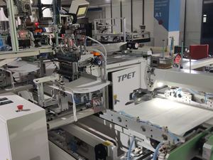 ماكينة خياطة أوتوماتيكية للمنسوجات الطبية ذات التصميم المعياري للفوط البطنية - Product Image 3