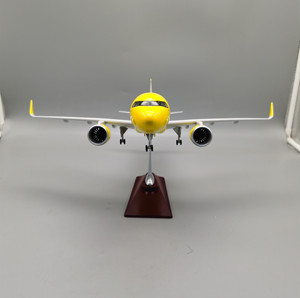 Modèle d'avion décoratif en résine A320 Spirit Air à l'échelle 1:80 (47 cm) avec roues – Prix de gros – Nouveauté – Coffret cadeau - Product Image 5