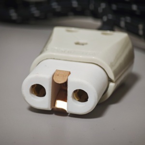 Cable de Alimentación Trenzado para Plancha Eléctrica Israel Jordan 16A 250V, Conector de Enchufe de 2 Pines - Product Image 6