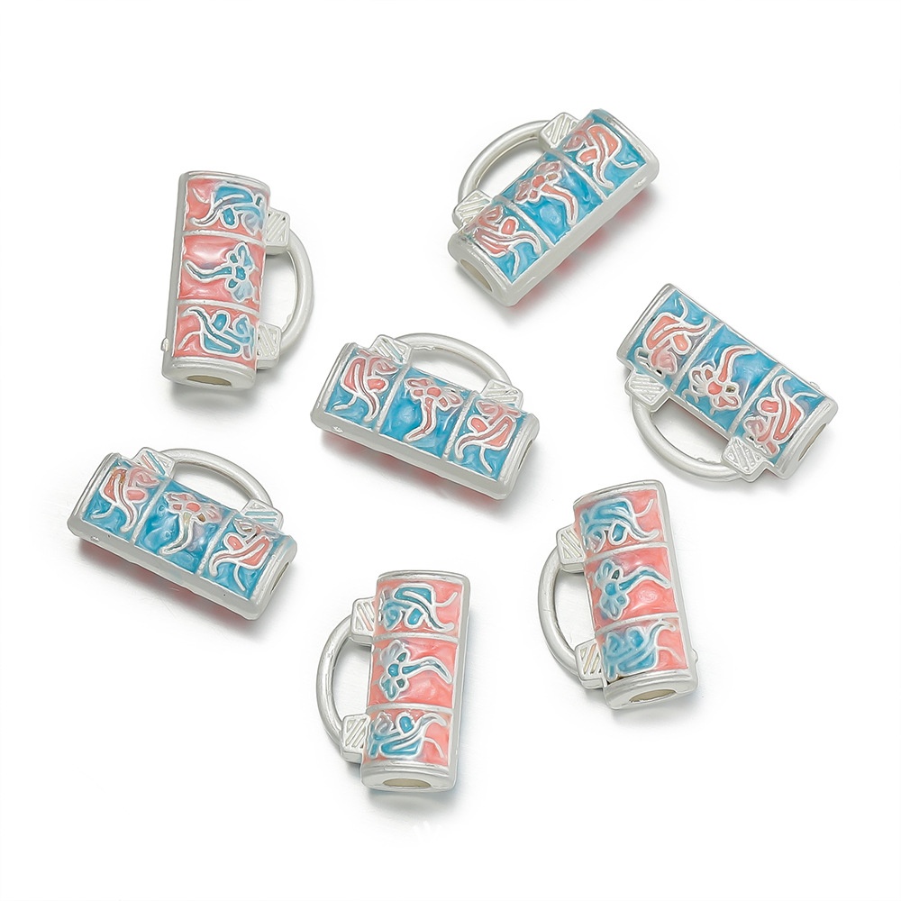 Retro floral lock three-way pendant