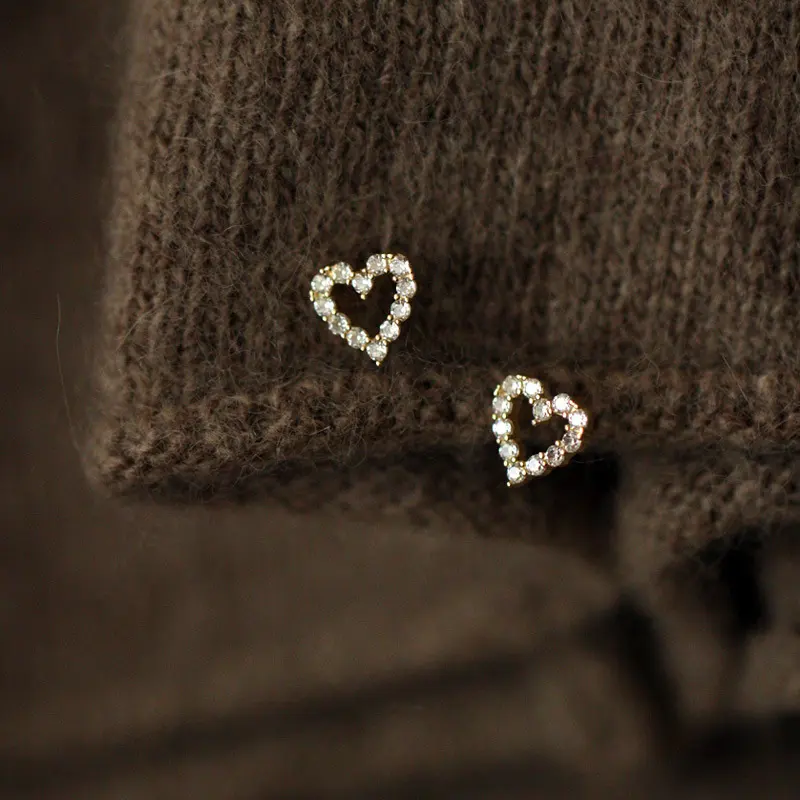 Tiny 14K Vàng 925 Sterling Silver Kim Cương CZ Heart Stud Earrings Đối Với Phụ Nữ Cô Gái