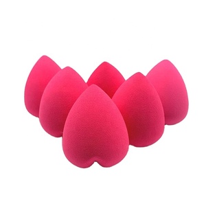 Amazon el novedades libre de látex en forma de corazón de esponja de maquillaje - Product Image 1