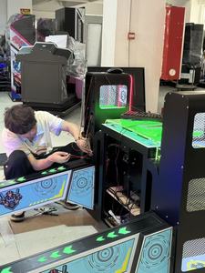 Machine de jeu d'arcade de course de chevaux pour 2 joueurs, simulateur d'équitation interactif à monnayeur pour parc d'attractions - Product Image 5