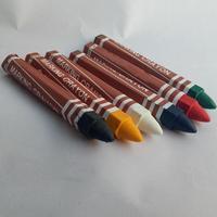 Crayon industriel hexagonal fluorescent rouge et vert pour marquage sur bois