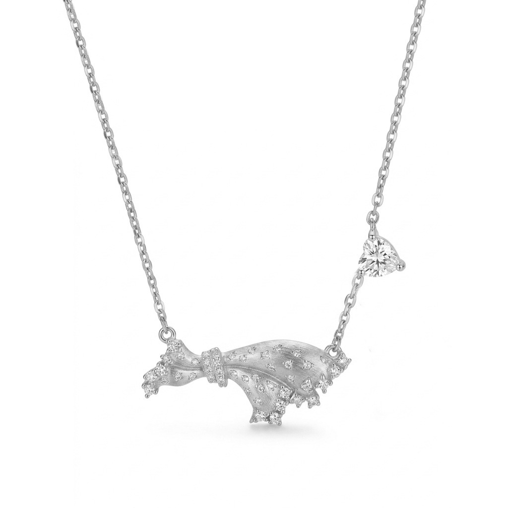 white necklace