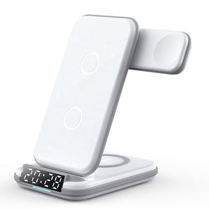 Despertador multifuncional con luz LED de carga, estación de carga inalámbrica 3 en 1 para <span class=keywords><strong>iPhone</strong></span> y Samsung - Product Image 1