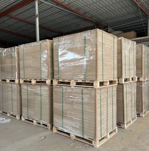 Blocs de <span class=keywords><strong>vermiculite</strong></span> <span class=keywords><strong>pour</strong></span> poêles <span class=keywords><strong>à</strong></span> <span class=keywords><strong>bois</strong></span>, résistants au feu et <span class=keywords><strong>à</strong></span> la chaleur, panneaux isolants en <span class=keywords><strong>vermiculite</strong></span> - Product Image 3