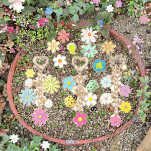Grazioso Portachiavi in Lega di Zinco Smaltato con Perle e Fiori Colorati, Ciondolo alla Moda per Borsa a Tema Piante Primaverili, Regalo di Compleanno per Amici - Product Image 3