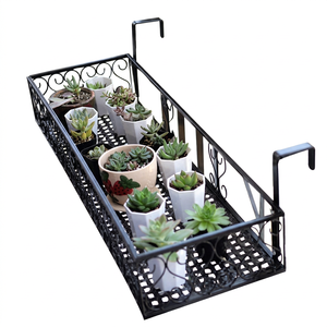 Support de plantes suspendu en métal avec motif décoratif en spirale pour plantes succulentes et plantes vertes de jardin - Product Image 6