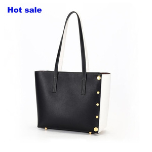 Sac à main de haute qualité 2026 Mode Cuir contrasté Rivet Designer Sac à bandoulière Grande capacité Sac fourre-tout en cuir véritable pour femmes - Product Image 1