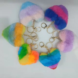 9cm 하트 모양 모피 가짜 토끼 Pom 키 체인 푹신한 모피 폼폼 열쇠 고리 여성 가방 펜던트 - Product Image 5