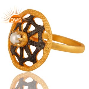 Anillo de Cóctel de Plata de Ley Texturizada Chapada en Oro de 22 Quilates con Perla India, Joyería al por Mayor, Colección Vintage - Product Image 2