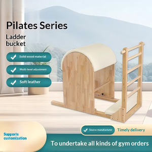 Ensemble d'équipement de Pilates professionnel 5 pièces en bois de chêne : Reformer, Ladder Barrel, Wunda Chair pour studio de pilates de prestige - Product Image 4