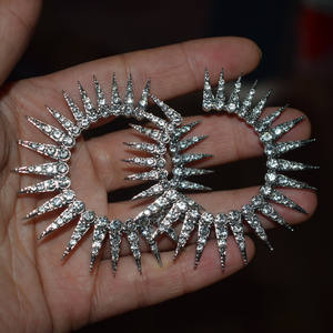 Anello E530 in oro bianco con diamanti, taglio baguette affusolato, colore D naturale, gioielli di lusso da donna per feste - Product Image 5