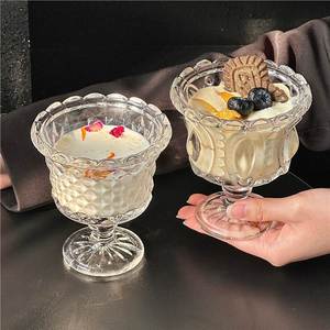 Nouvelle Arrivée - <span class=keywords><strong>Verre</strong></span> <span class=keywords><strong>à</strong></span> pied vintage français, coupe <span class=keywords><strong>à</strong></span> champagne et dessert, motif floral en relief, bord festonné, pour bar, restaurant, mariage - Product Image 1