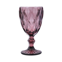 Groothandel vintage gekleurde wijnglazen met reliëf, diamantgeperst glas, drinkglazen voor bruiloften, hotels en restaurants
