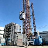 Ascenseur industriel vertical sur mesure pour les projets de centrales électriques, de produits chimiques, d'hydrocarbures et de cheminées