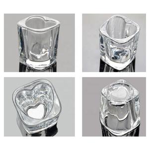 Nouvelle idée de produit 2026 Verres à liqueur en forme de cœur à base lourde Verres à <span class=keywords><strong>apéritif</strong></span> Verres à espresso Verres à liqueur d'espresso - Product Image 4