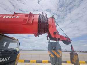 Sany 130T Crane มือสองสภาพใช้งานส่วนประกอบหลักได้แก่เครื่องยนต์มอเตอร์และกระปุกเกียร์และปั๊มอยู่ในสภาพดี - Product Image 3