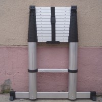 Échelle télescopique en aluminium à fermeture douce de 3,8 m, design moderne, certifiée TUV EN131-6:2019, portable, pour cuisine et entrepôt