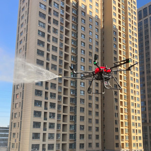 Drone de nettoyage de panneaux solaires industriels avec planification automatique de la trajectoire et alimentation filaire pour l'entretien des grandes centrales photovoltaïques - Product Image 1
