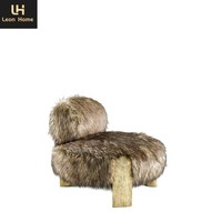 Nouveau fauteuil en fausse fourrure, pieds dorés antiques, design italien, canapé sur mesure pour villa de luxe