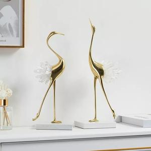 Artículo de Decoración para el Hogar Hecho a Mano de Estilo Europeo, Flamenco de Cola de Mármol y Cobre, Artesanía de Lujo para el Hogar - Product Image 5